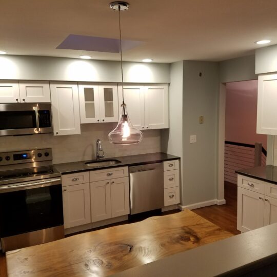 https://www.pkmremodeling.com/wp-content/uploads/2025/11/kitchen-8-540x540.jpg